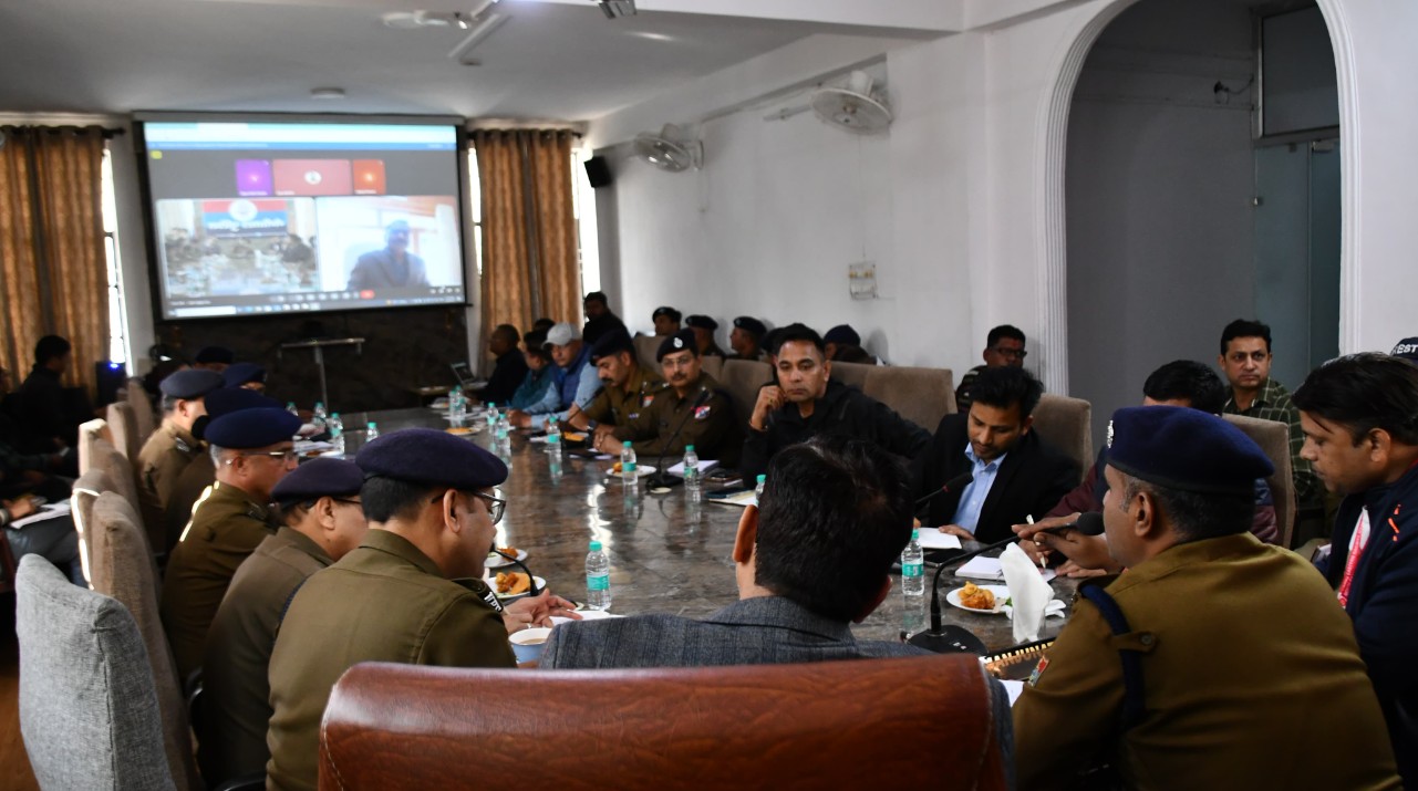 बनभूलपुरा रेलवे भूमि प्रकरण: सुप्रीम कोर्ट फैसले से पहले नैनीताल पुलिस हाई अलर्ट, कानून व्यवस्था हेतु कड़ी तैयारी शुरू